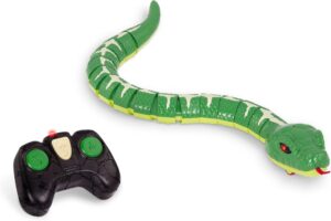 10. Terra by Battat Realistic Remote Control Snake Toy