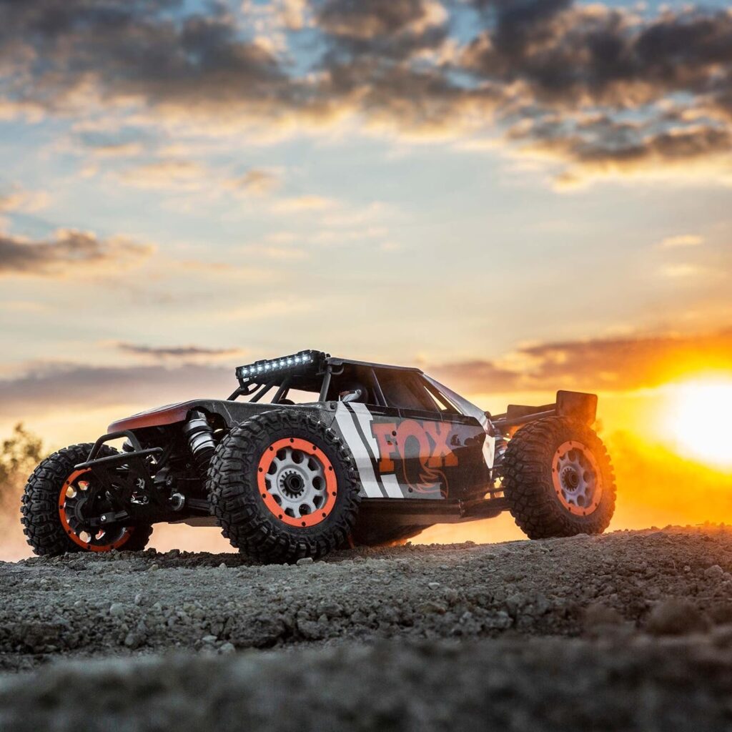 What are the advantages of brushless RC cars?