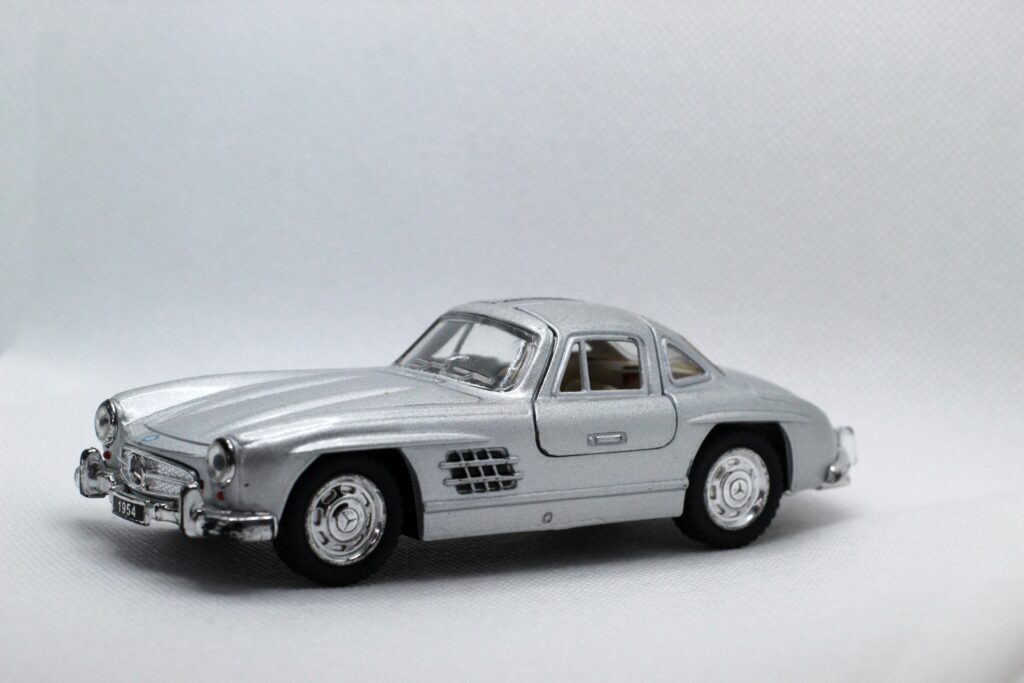 What Should You Look for When Buying 1/32 Scale Diecast Cars?